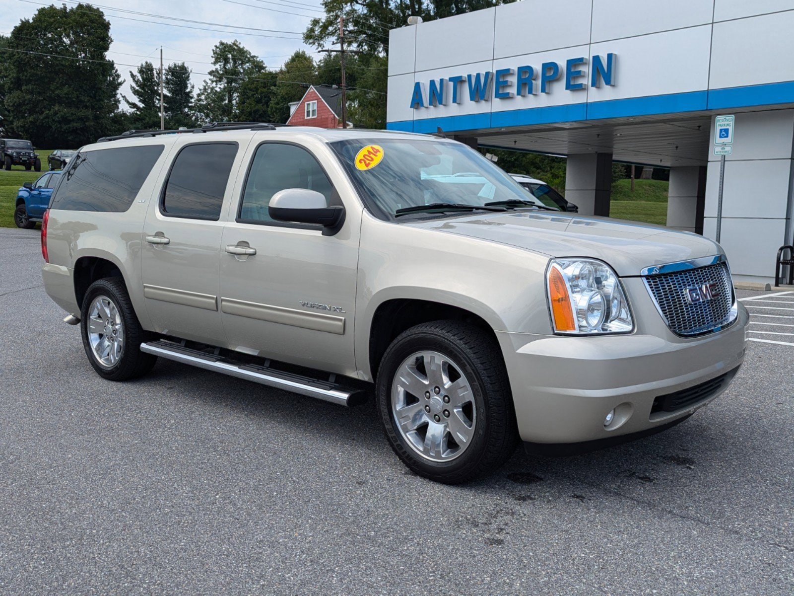 Used 2014 GMC Yukon XL SLT with VIN 1GKS2KE74ER169949 for sale in Eldersburg, MD