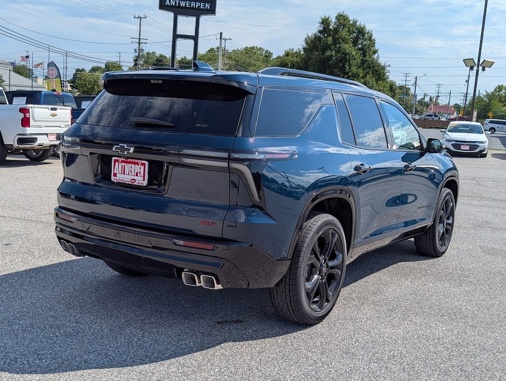 New 2027 Chevrolet Traverse RS SUV