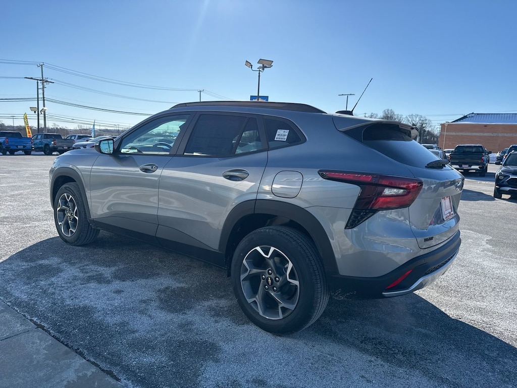 New 2026 Chevrolet Trax LT SUV