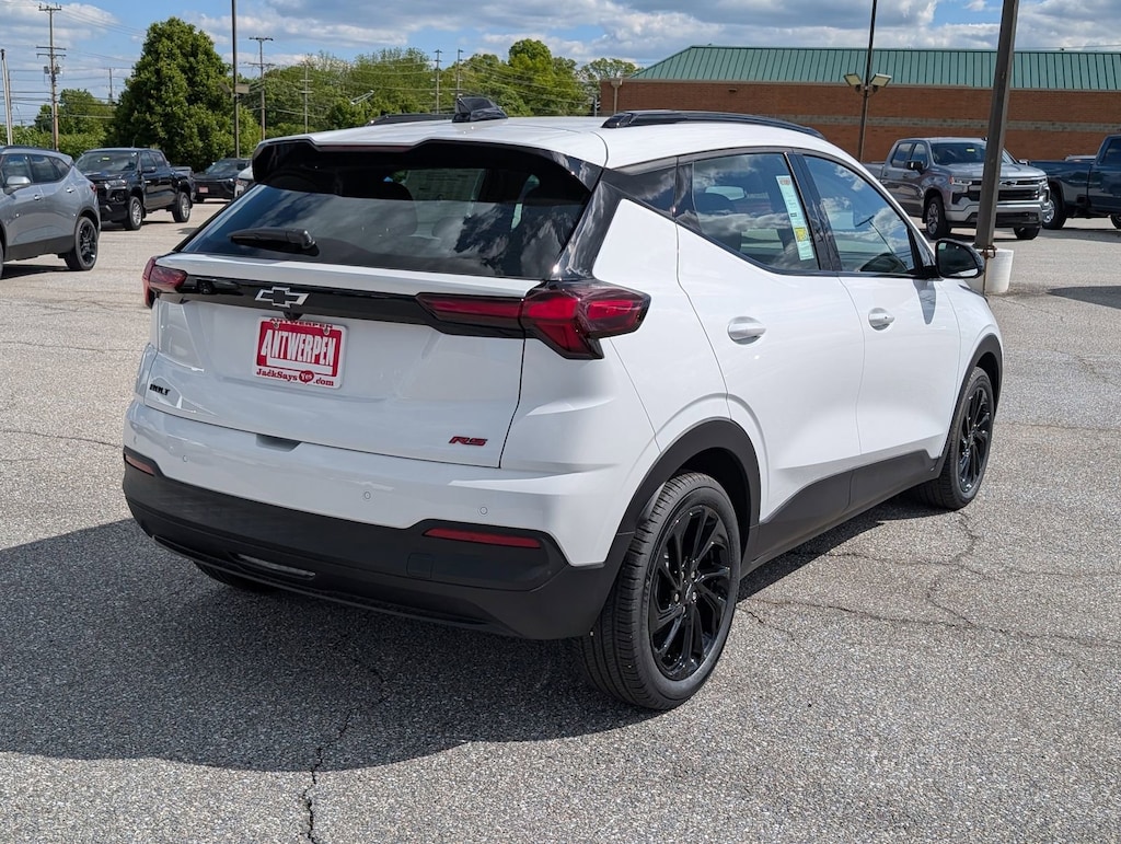 New 2027 Chevrolet Bolt RS SUV