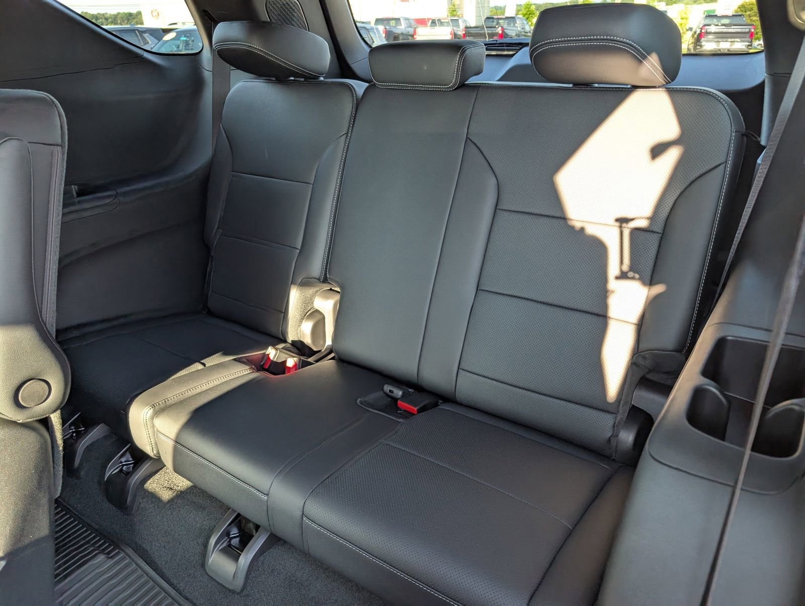 2026 Chevrolet Traverse LT - Photo 13