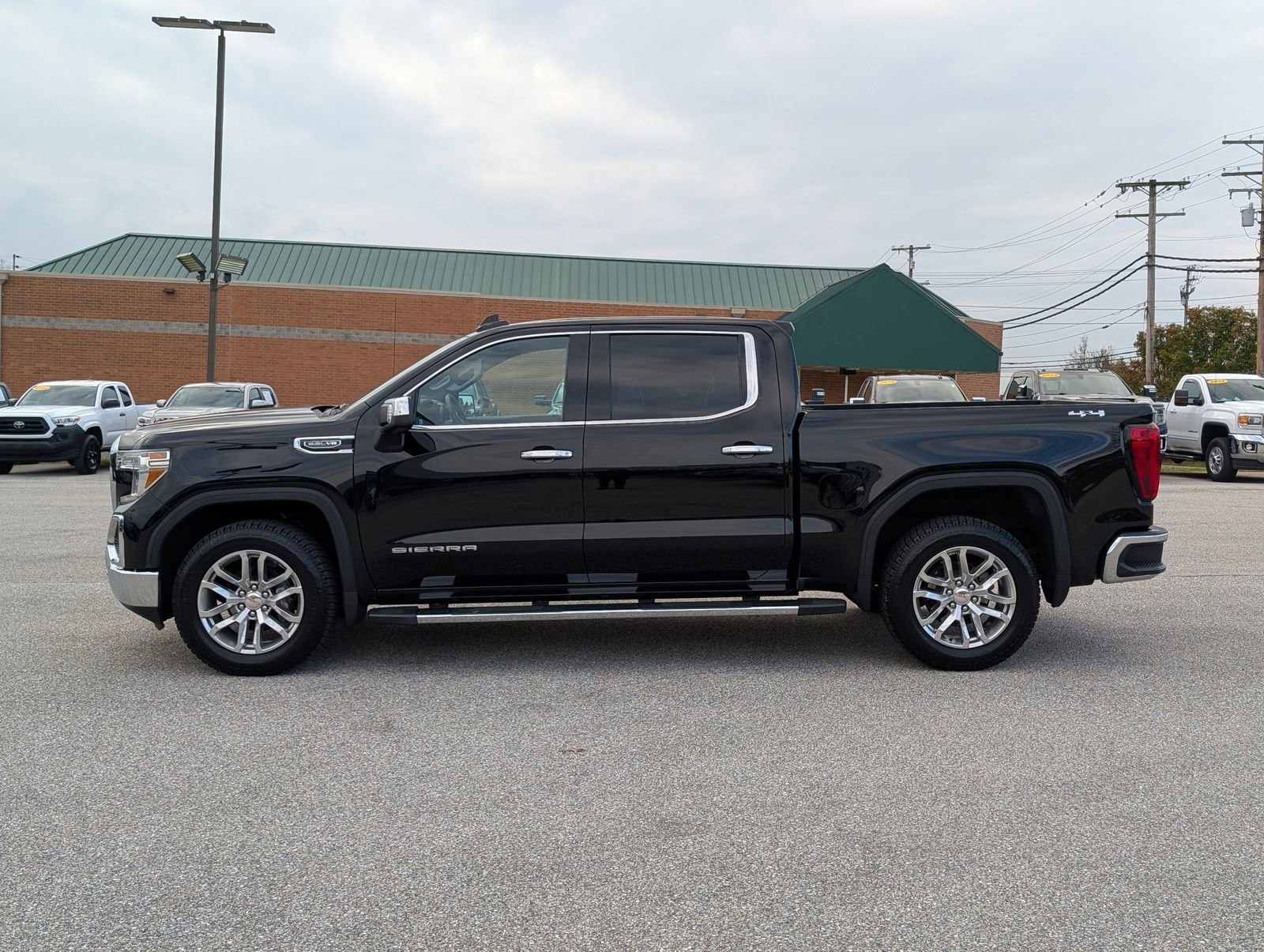 2020 GMC Sierra 1500 SLT - Photo 6