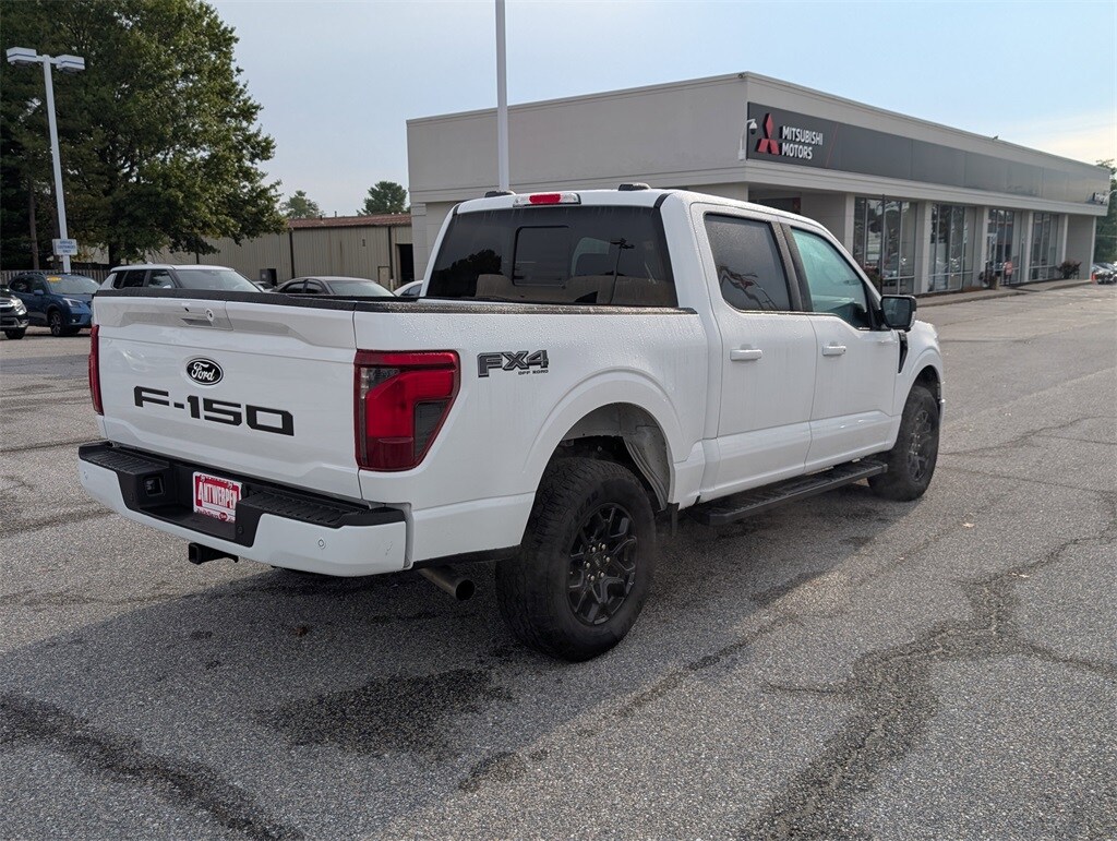 2024 Ford F-150 XLT photo 2