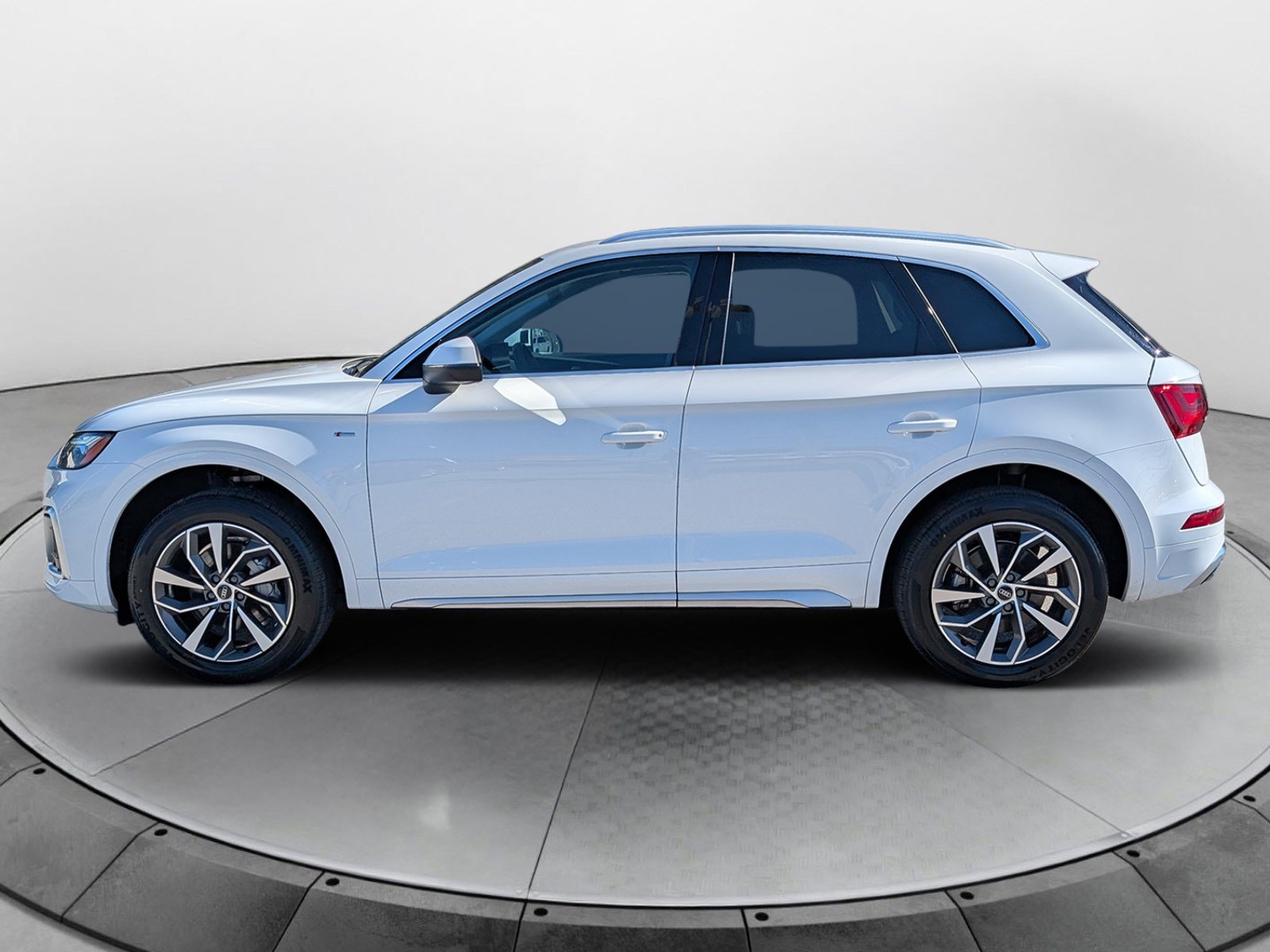 2024 Audi Q5 Premium Plus - Photo 6