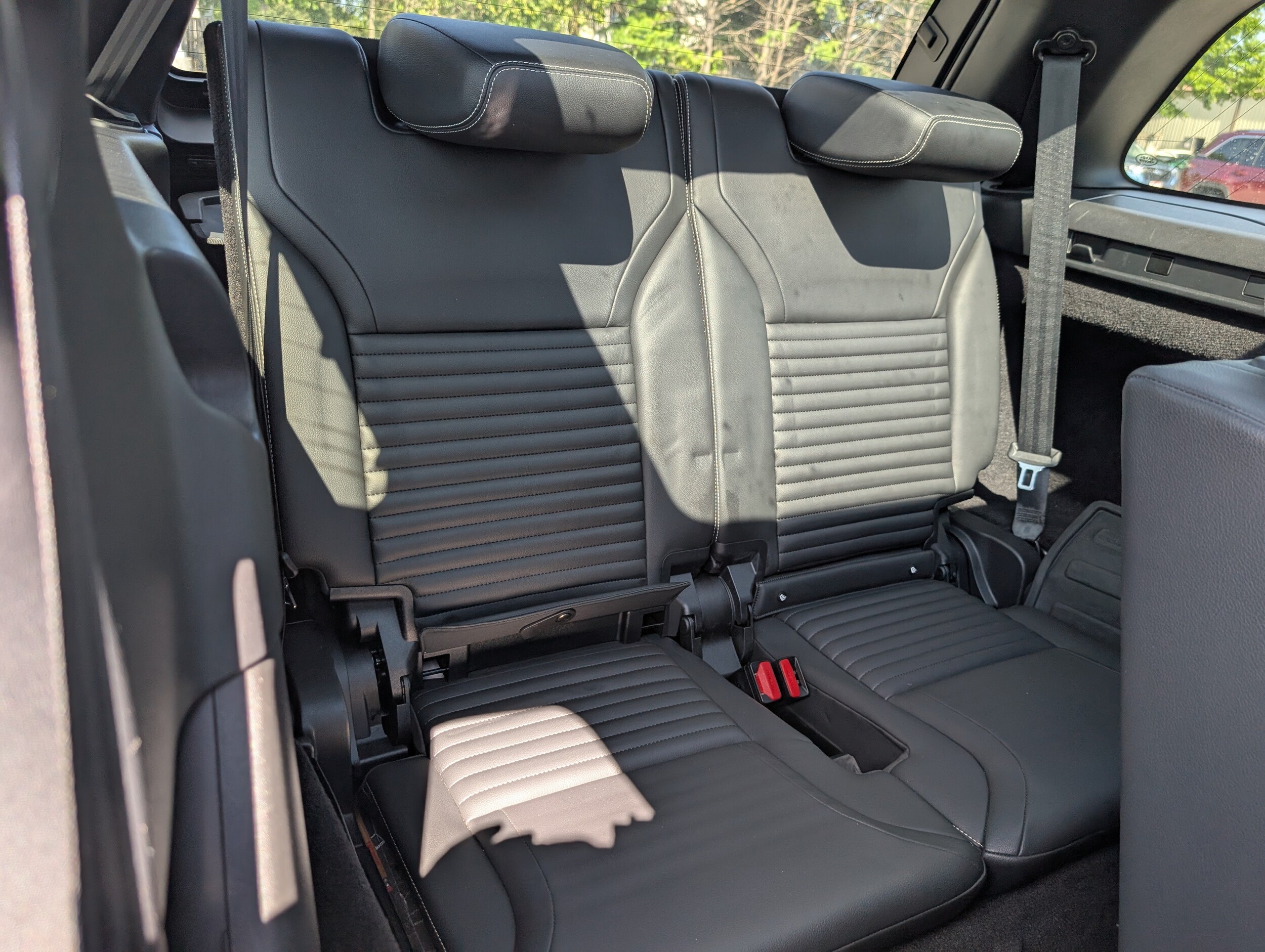 2023 Land Rover Discovery S R Dynamic - Photo 11