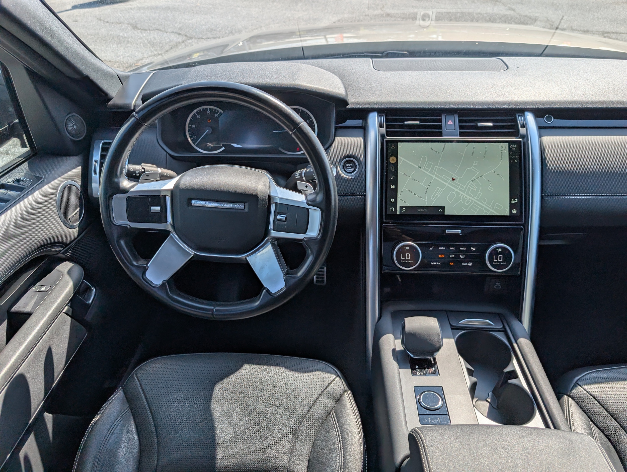 2023 Land Rover Discovery S R Dynamic - Photo 17