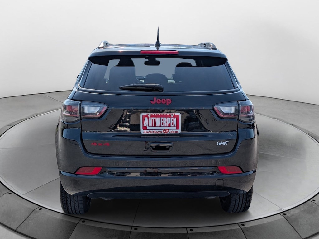 Used 2023 Jeep Compass (RED) Edition (RED) Edition 4x4