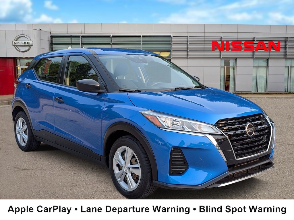 Used 2021 Nissan Kicks S S FWD