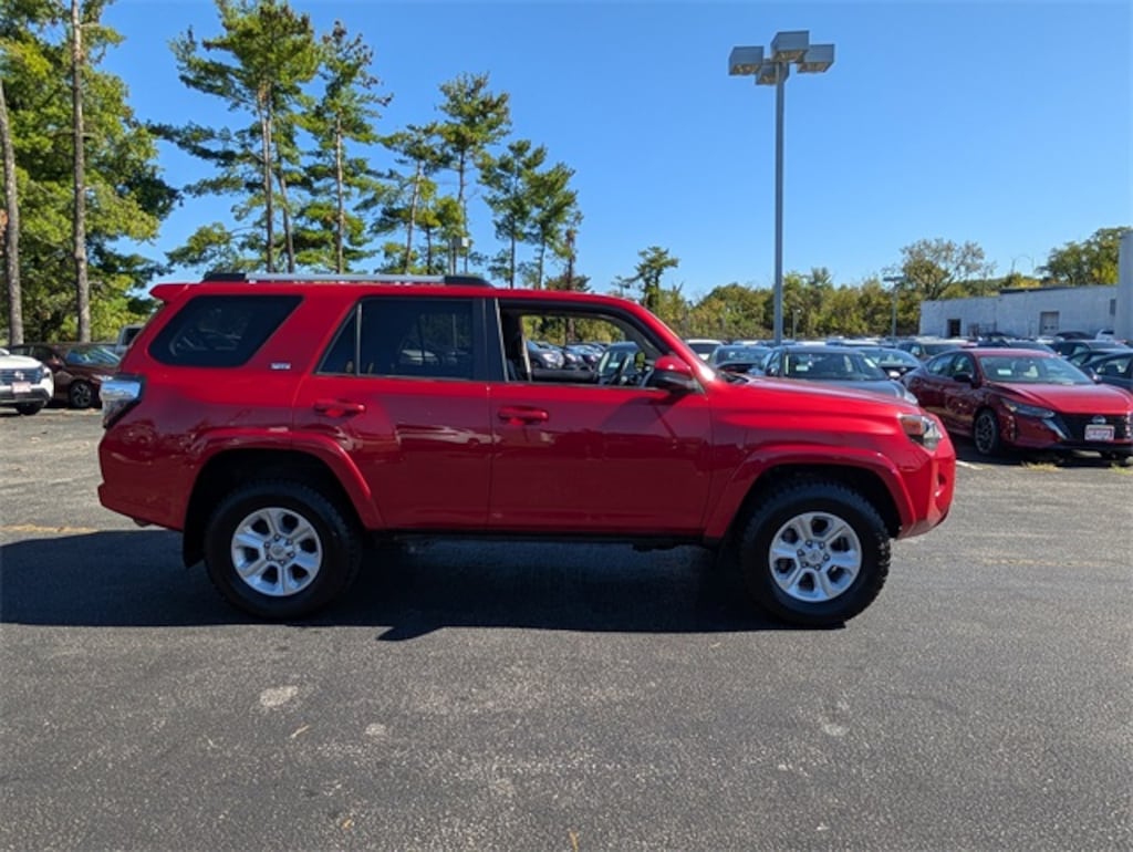 Used 2024 Toyota 4Runner SR5 SUV
