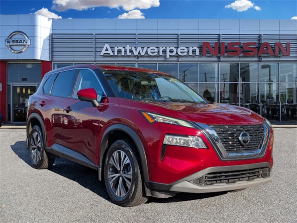 Used 2021 Nissan Rogue SV SUV