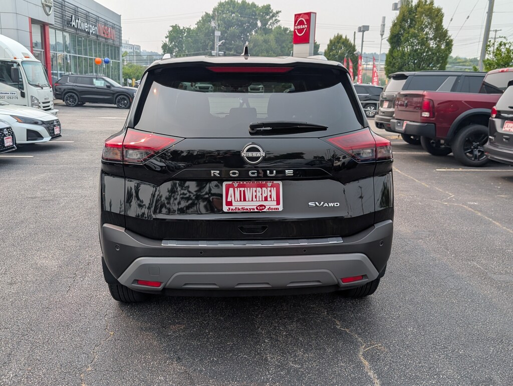 Used 2023 Nissan Rogue SV SV AWD
