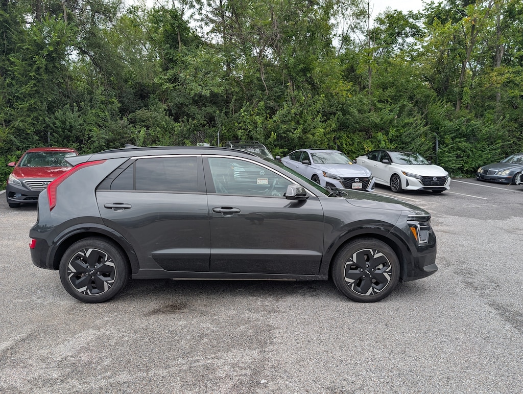 Used 2023 Kia Niro EV Wind Wind