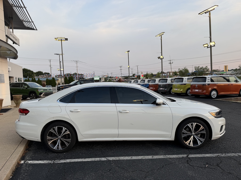 Used 2021 Volkswagen Passat 2.0T SE 2.0T SE Auto