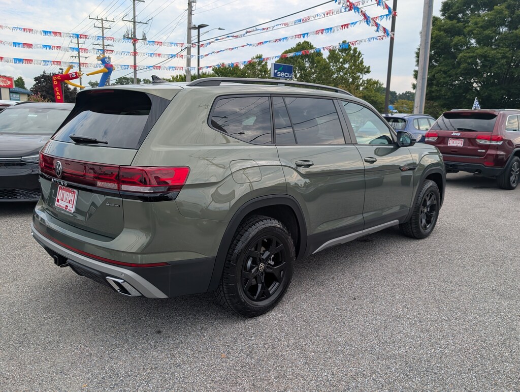 Used 2026 Volkswagen Atlas 2.0T Peak Edition 2.0T Peak Edition 4MOTION