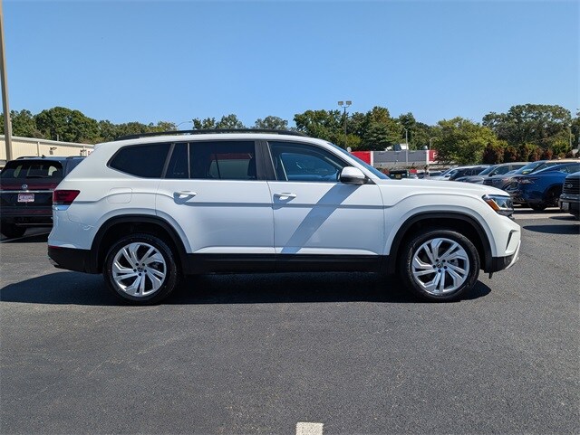 2023 Volkswagen Atlas V6 SE Technology photo 2