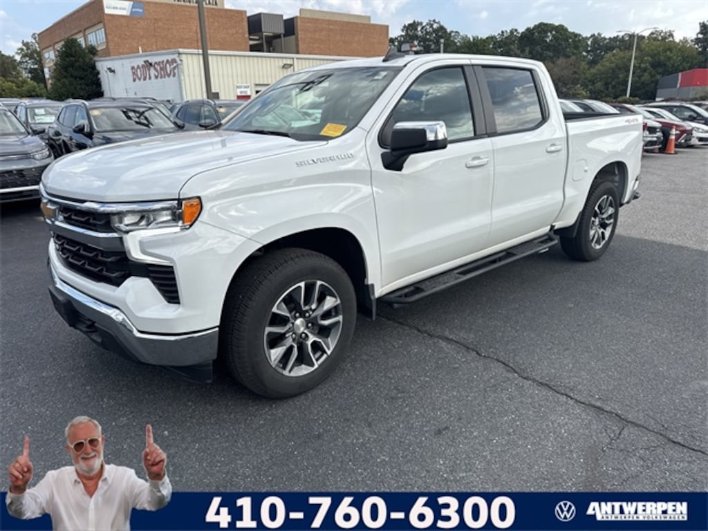 Used 2024 Chevrolet Silverado 1500 LT Truck
