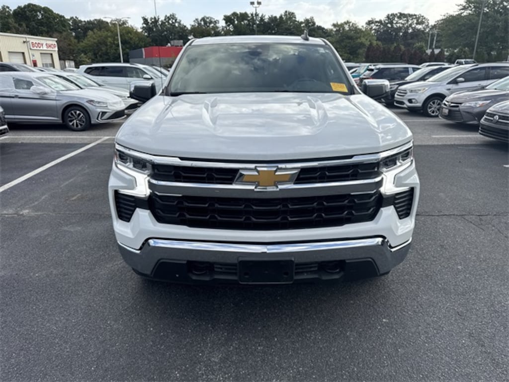 Used 2024 Chevrolet Silverado 1500 LT Truck
