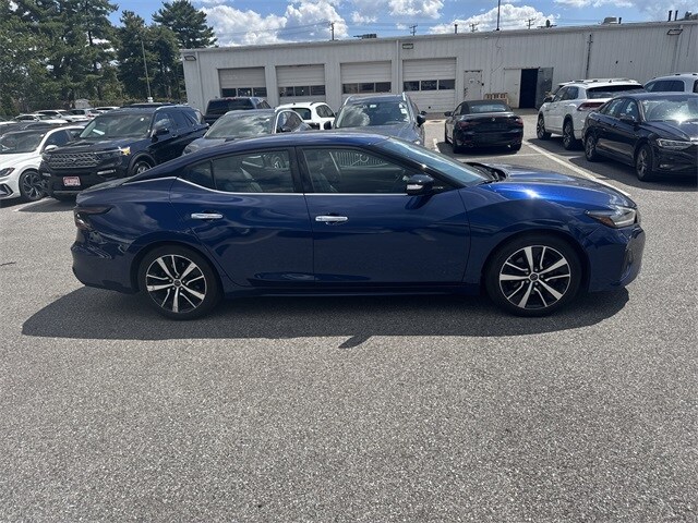 2023 Nissan Maxima SV photo 4
