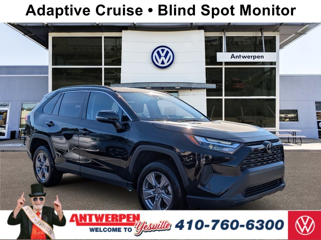 Used 2024 Toyota RAV4 XLE XLE FWD