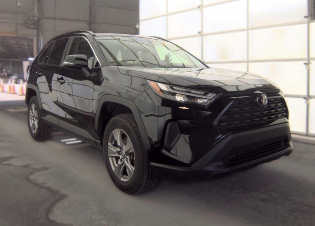 Used 2024 Toyota RAV4 XLE XLE FWD