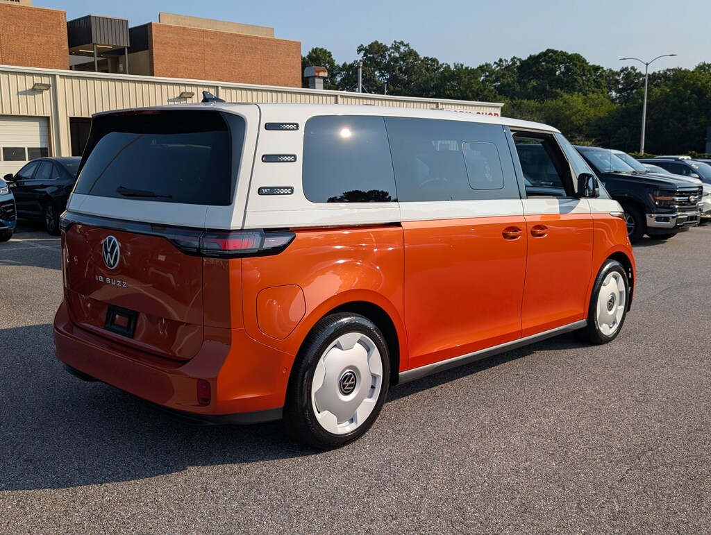 Used 2025 Volkswagen ID. Buzz 1st Edition 1st Edition RWD w/Two-Tone