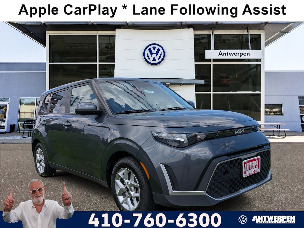 Used 2024 Kia Soul LX LX IVT