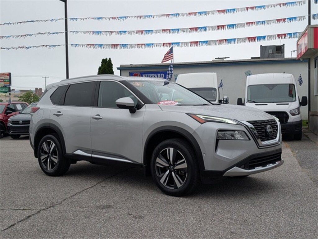 Used 2022 Nissan Rogue Platinum SUV