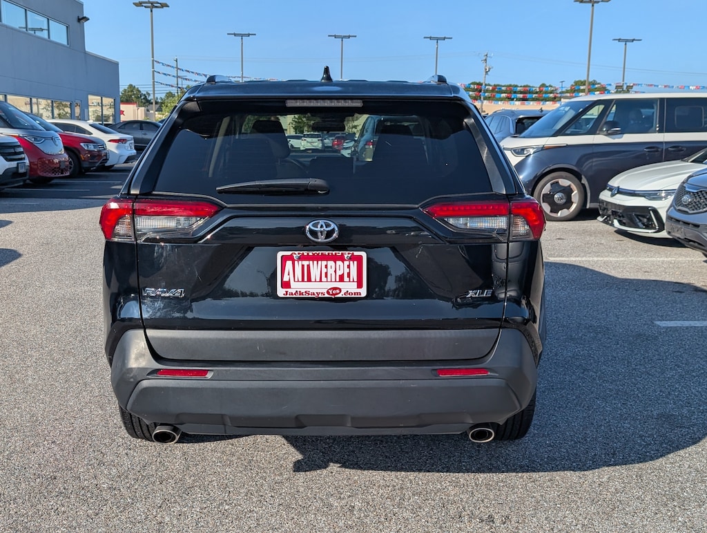 Used 2024 Toyota RAV4 XLE XLE FWD