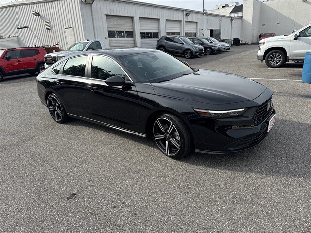2024 Honda Accord Hybrid Sport photo 2