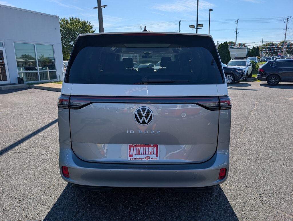 Used 2025 Volkswagen ID. Buzz 1st Edition 1st Edition RWD w/Two-Tone