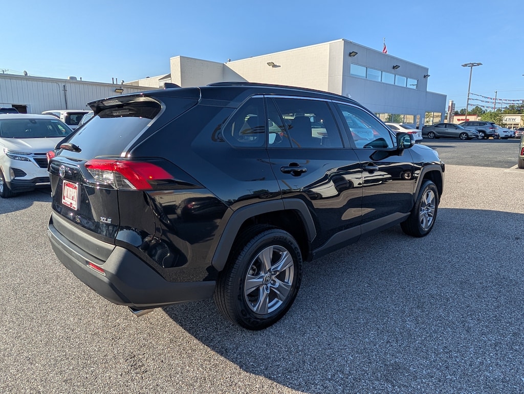 Used 2024 Toyota RAV4 XLE XLE FWD