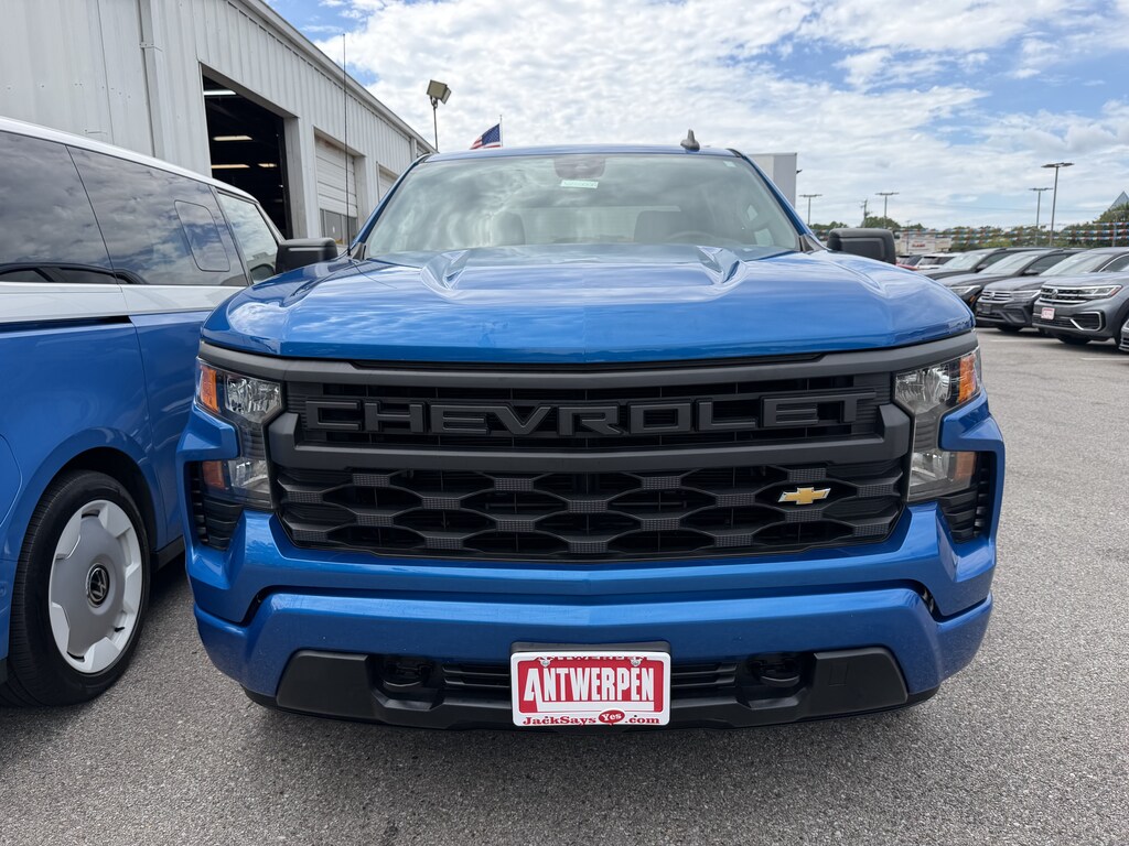 Used 2022 Chevrolet Silverado 1500 Custom 4WD Crew Cab 157 Custom