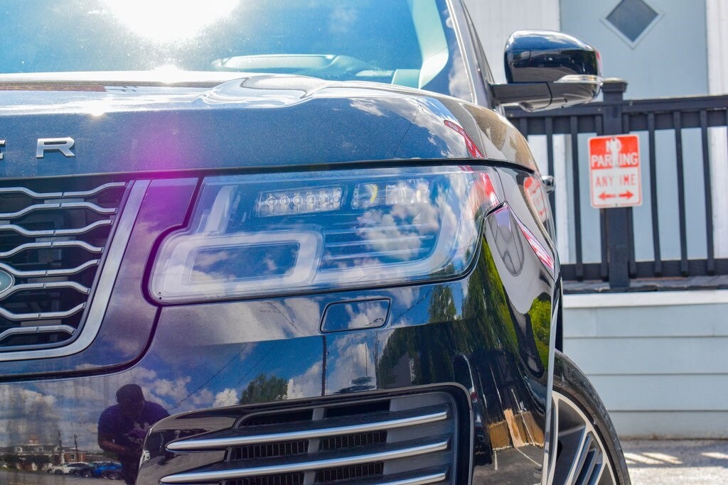 2019 Land Rover Range Rover SuperCharged Autobiography photo 2