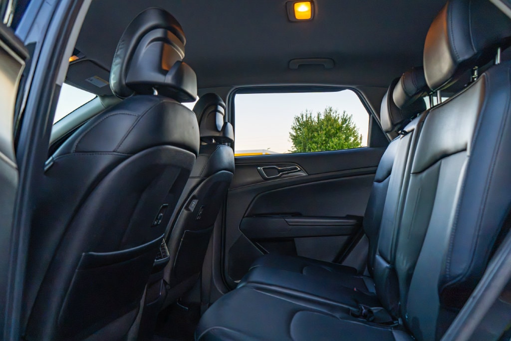 2023 Kia Sportage EX - Photo 15