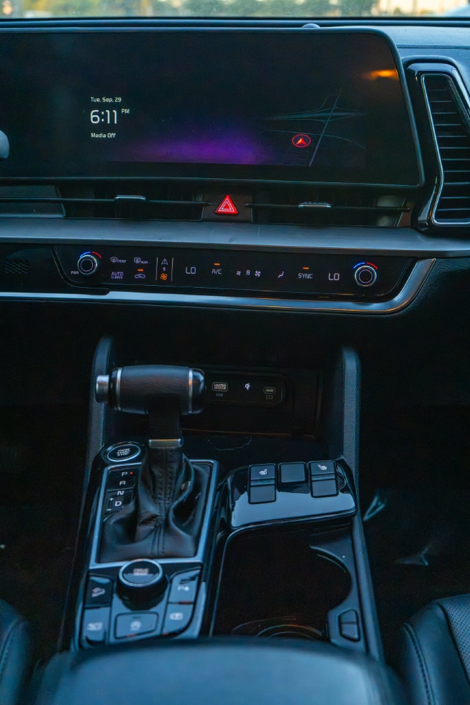 2023 Kia Sportage EX - Photo 10