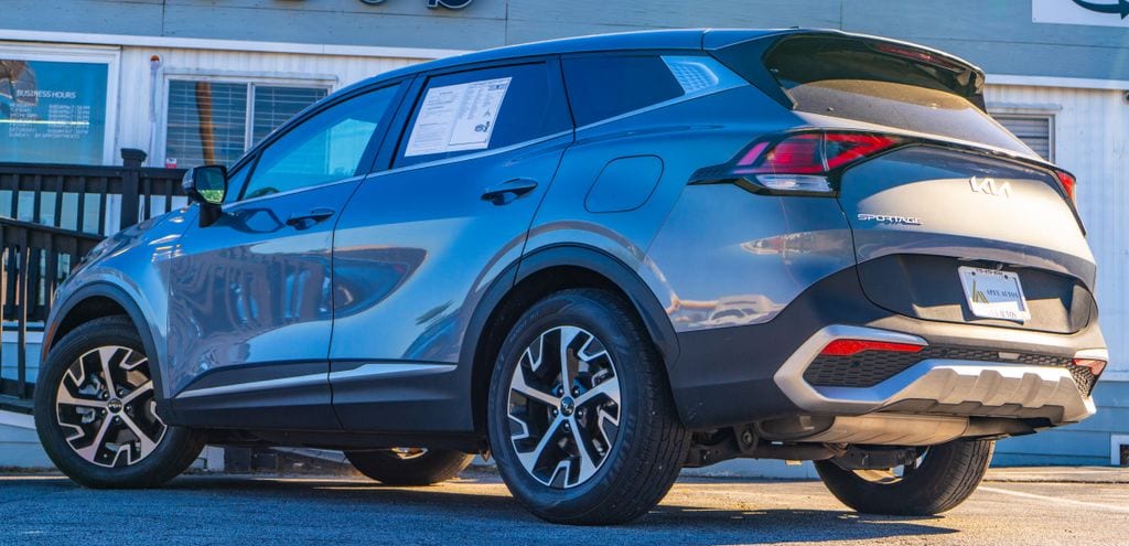 2023 Kia Sportage EX - Photo 15