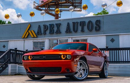 2020 Dodge Challenger SXT Coupe