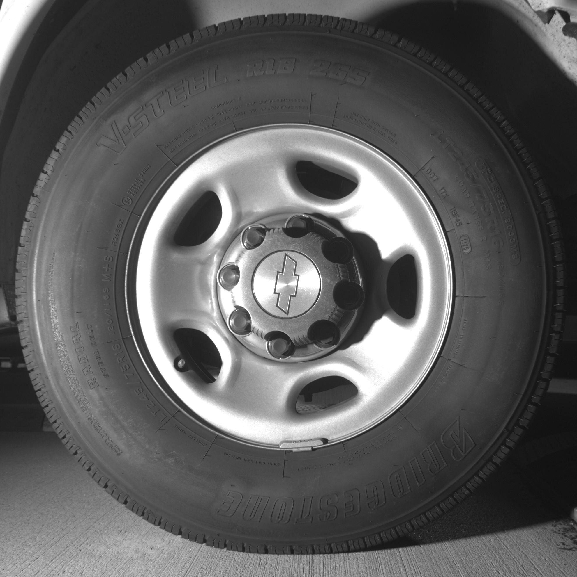 Thumbnail: 2025 Chevrolet Express - 10