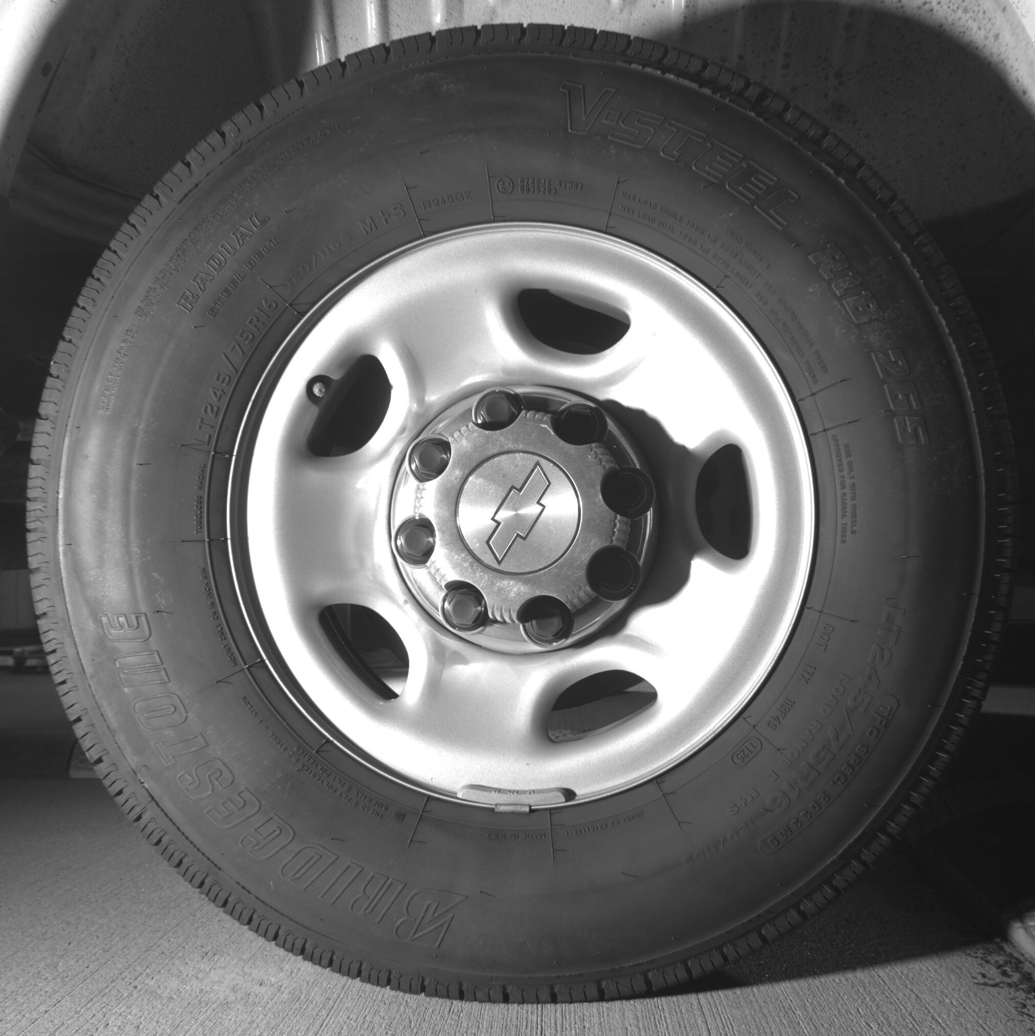 Thumbnail: 2025 Chevrolet Express - 12