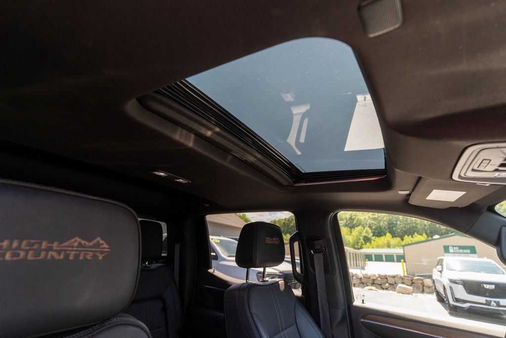 2022 Chevrolet Silverado 1500 High Country - Photo 15
