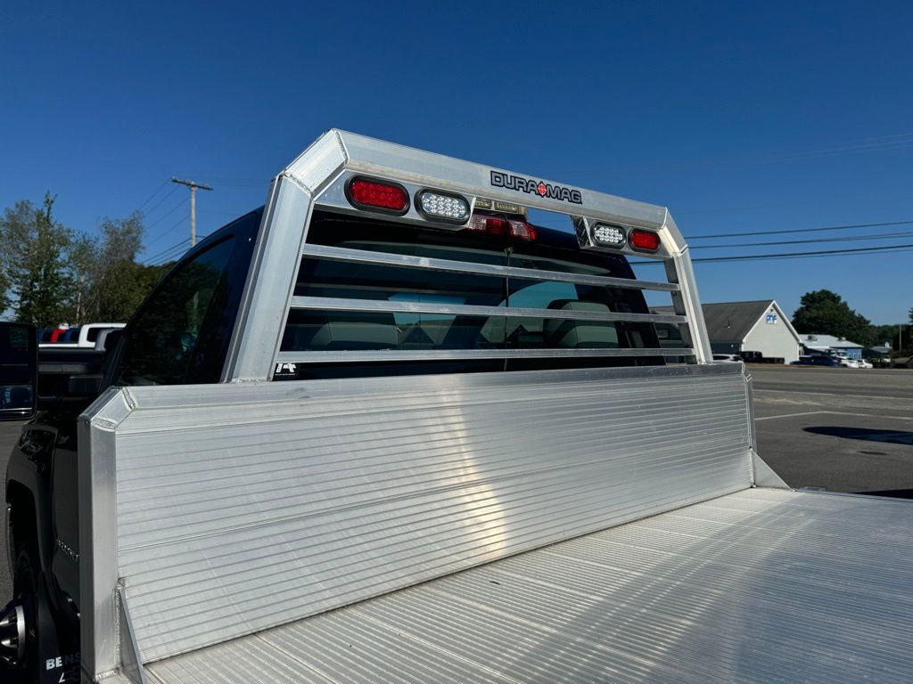 2017 Chevrolet Silverado 3500HD Work Truck photo 4