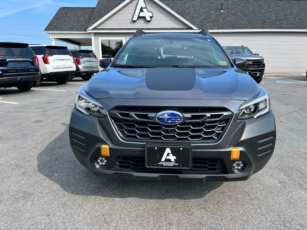 2022 Subaru Outback Wilderness photo 2