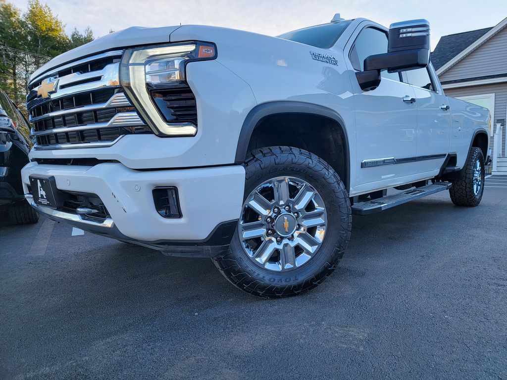 2024 Chevrolet Silverado 2500HD High Country's photo