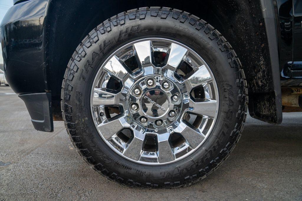 Used 2019 GMC Sierra 2500HD Denali Truck Crew Cab