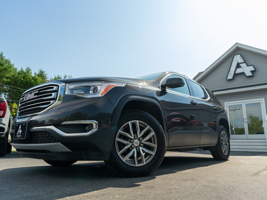 Used 2019 GMC Acadia SLE-2 SUV