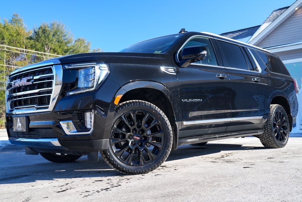 Used 2023 GMC Yukon XL SLT SUV