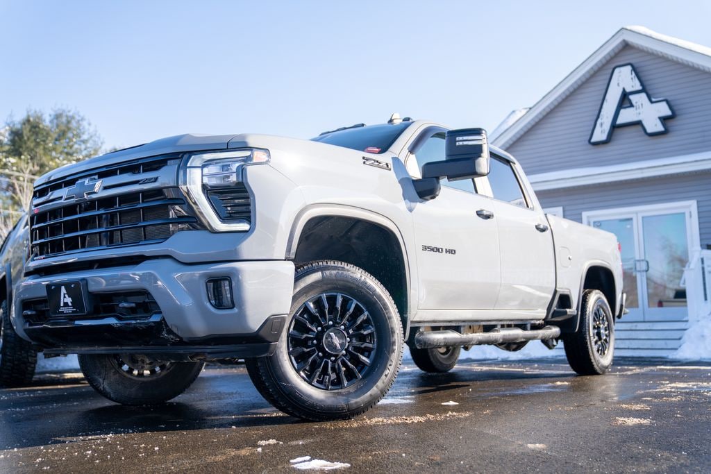 Used 2024 Chevrolet Silverado 3500 HD LT Truck Crew Cab