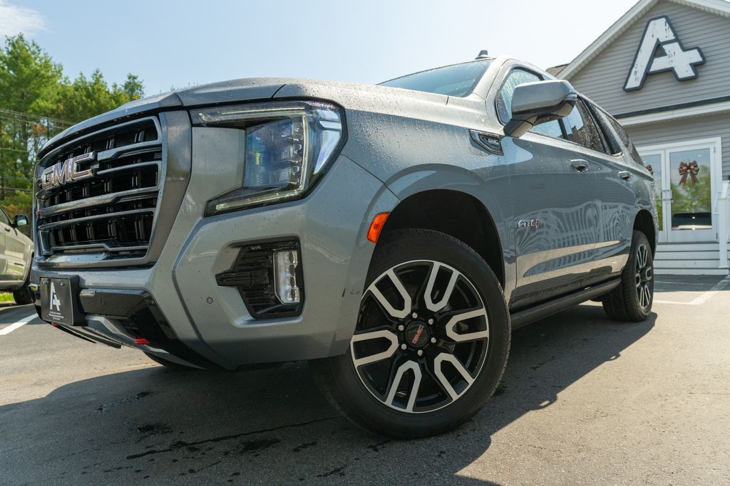 2023 GMC Yukon 4WD AT4's photo