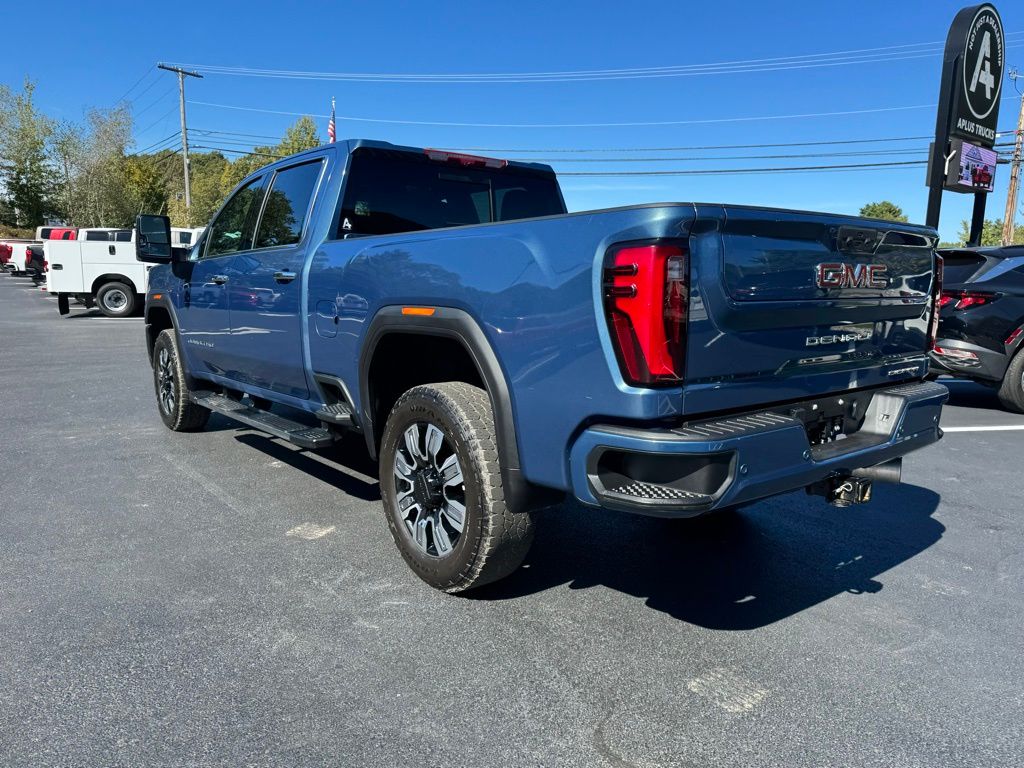 2025 Gmc Sierra 2500 HD Denali photo 4