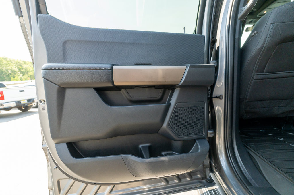 2024 Ford F-150 STX - Photo 15